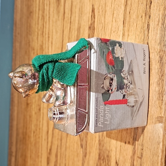 Vintage Silver Plate Christmas Panda Candle Holder - Picture 4 of 13